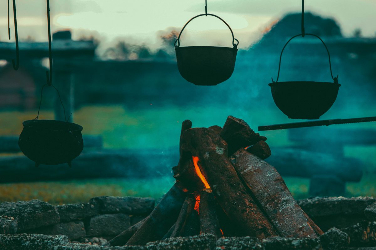 10 Ways to use a cauldron