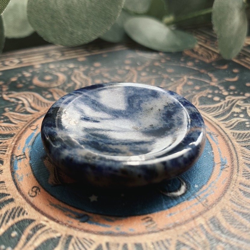 Sodalite Round Worry Stone - Image 2
