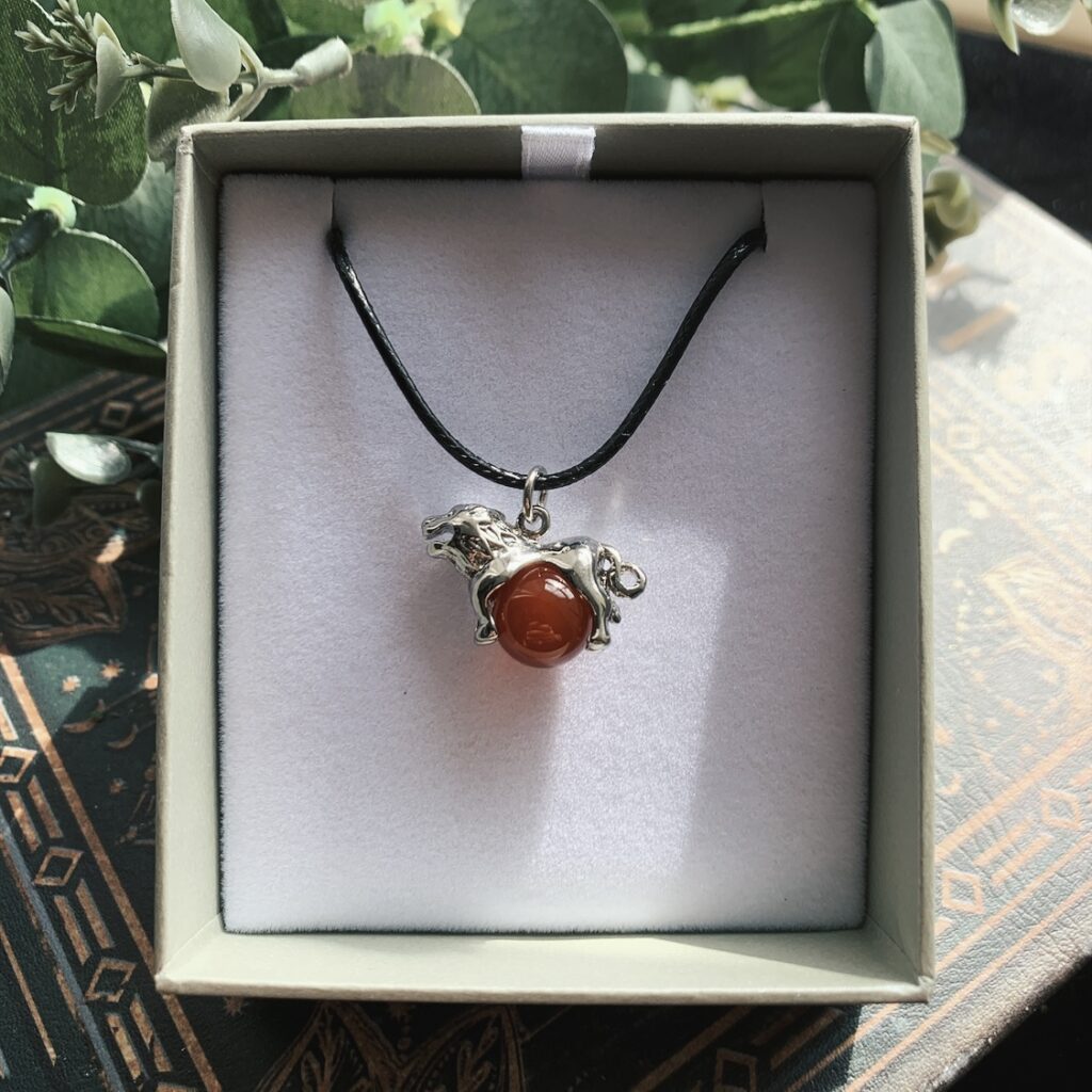 Leo – Zodiac Charm Pendant