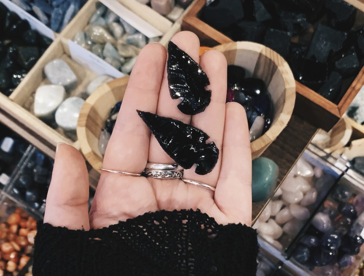 Obsidian Arrowhead - Image 2